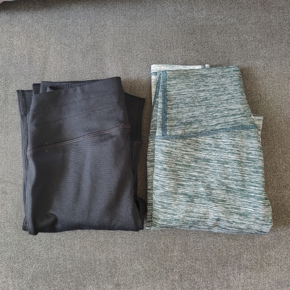 Aerie fleece leggings (2 pairs) - Picture 1 of 9